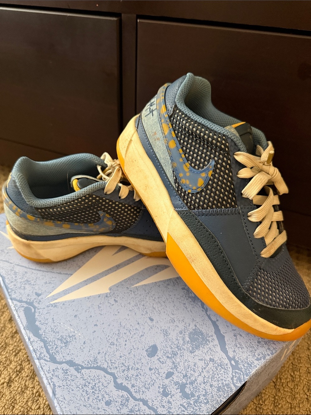 Nike Kids Blue and Yellow Low-Top Sneakers